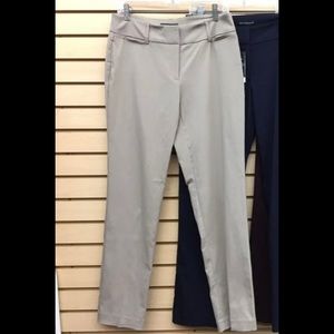 Counterparts~ Women’s Trousers in Beige/Tan. Size 8.